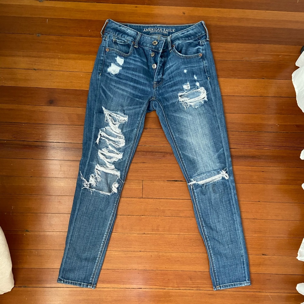 Ripped Mom Jeans